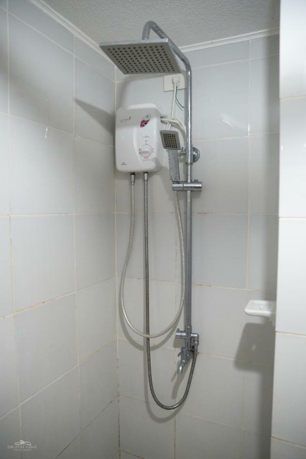 Apartelle D' Oasis Davao City Buitenkant foto